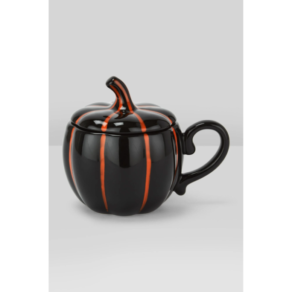 killstar pumpkin mug with lid closed